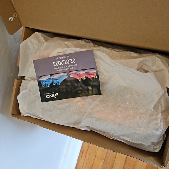 Novablast Asics Running Shoes NWOT - Picture 15 of 15